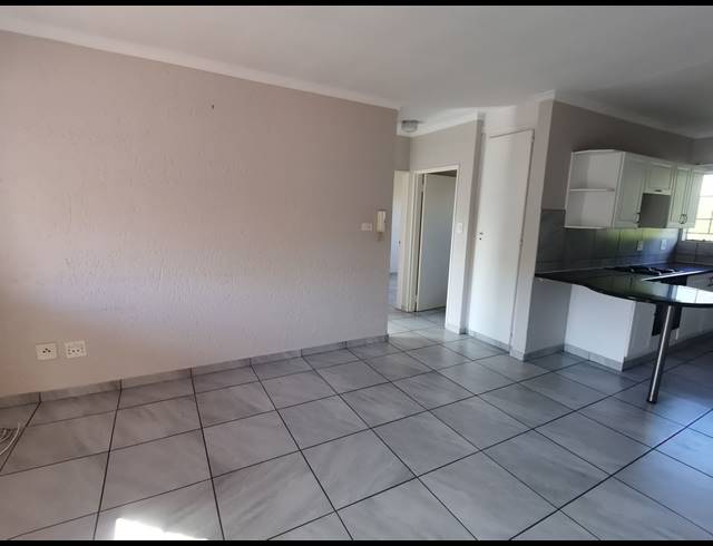 2 BEDROOM APARTMENT FOR SALE IN KENLEAF